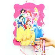 Pinata cu panglici Printese