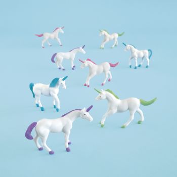8 figurine unicorn