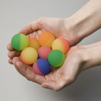 8 mingiuțe colorate