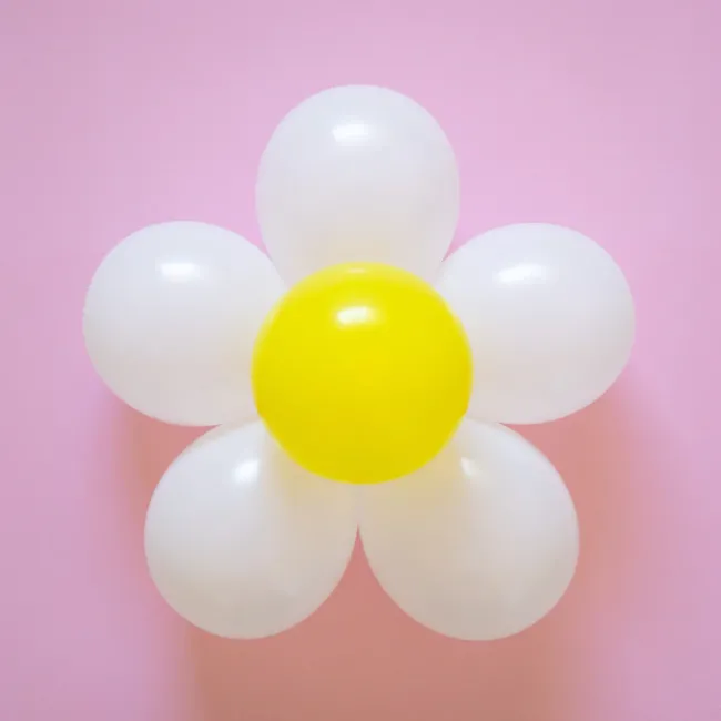 10 accesorii pentru format floare