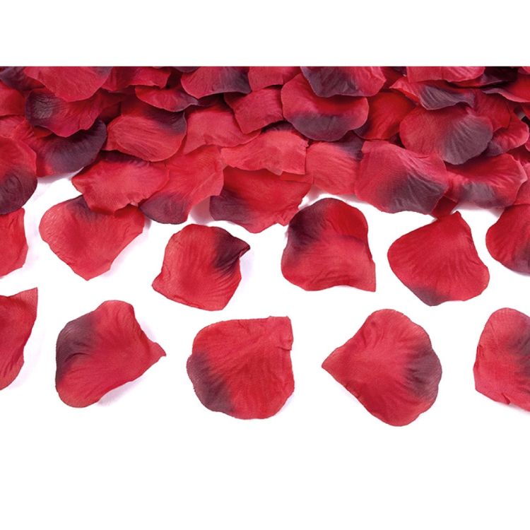 Confetti petale rosii de trandafir