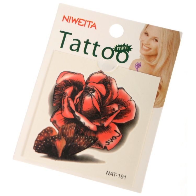 Tatuaj fluture si trandafir